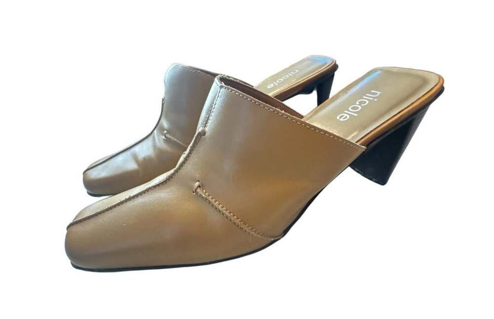 Nicole Mules Size 7.5M Tan Leather Chunky High Heel Square Toe